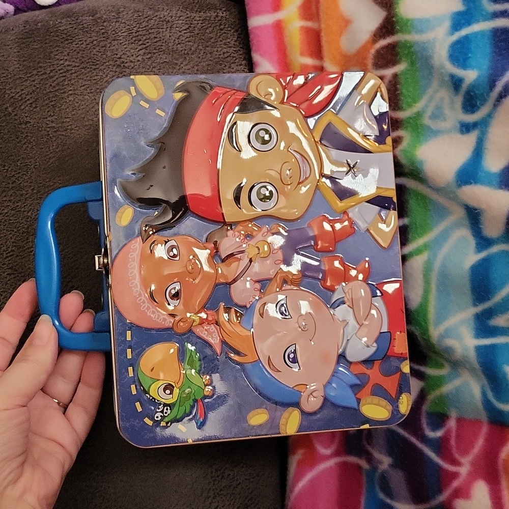 Disney Jake & The Neverland Pirates Lunchbox